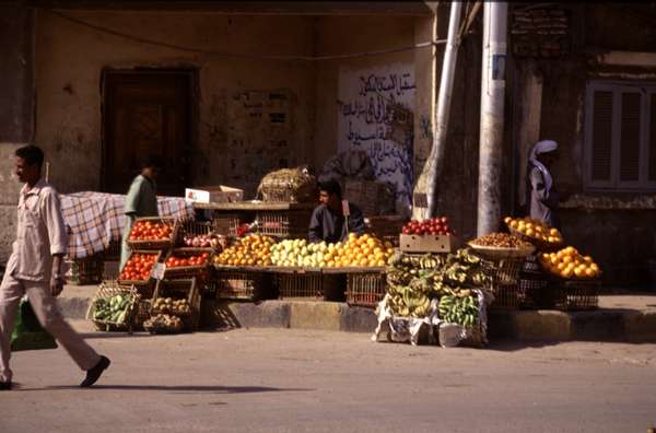 photo of Egypt, Luxor, fruit vendor at the local market