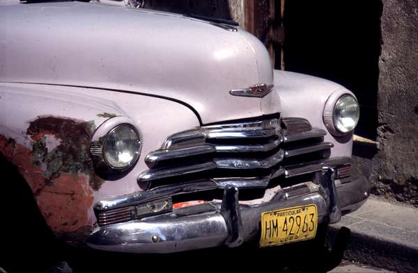 photo of Cuba, detail of a Cuban American oldtimer in Havana