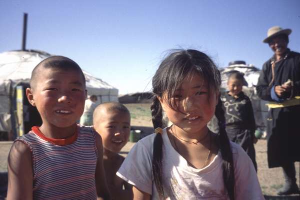 photo of Mongolia, Mongolian children in front of their ger