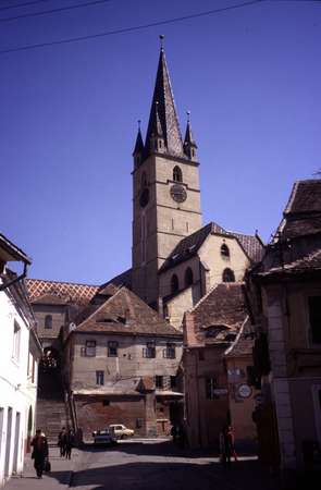 photo of Roemenie Sibiu Reizen Toerisme, de kerk van Sibiu