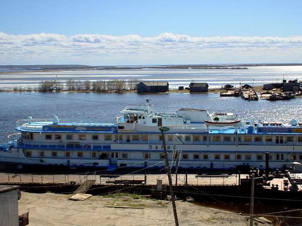 photo of Northern Siberia, Salekhard, view of the enormous river Ob and a passenger boat