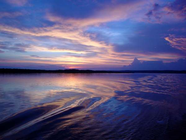 photo of Russia, Northern Siberia, around 1 am, midnight sun above the Ob river