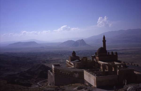 photo of Eastern Turkey, around Dogubayazit, Ishak Pasha Palace