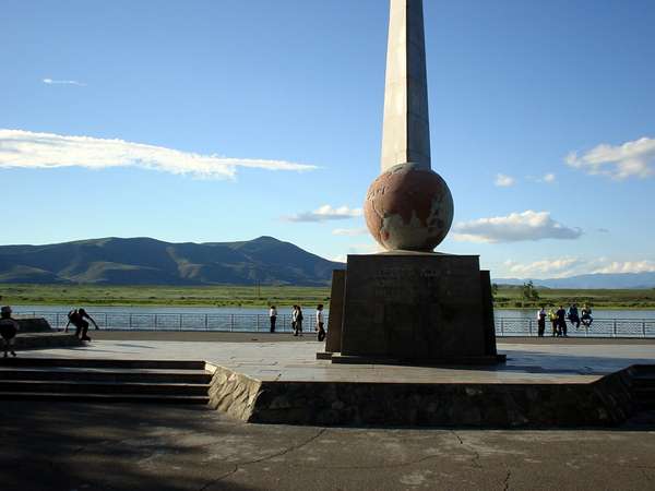 photo of Tuva, Kyzyl, along the Yenisey (Yenisei) river, stone globe and obelisk of the centre of Asia monument