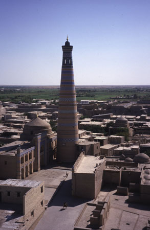 photo of Uzbekistan, Khiva old town (Ichan-kala), minaret of Islam Khodja madrasah