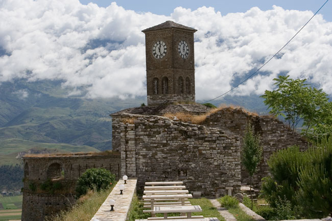 Albania photo: Gjirokastra (Gjirokaster), Citadel fortress castle, clock-tower, terrace, walls and fortifications. 