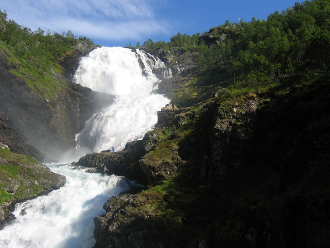 norway_waterfall_124